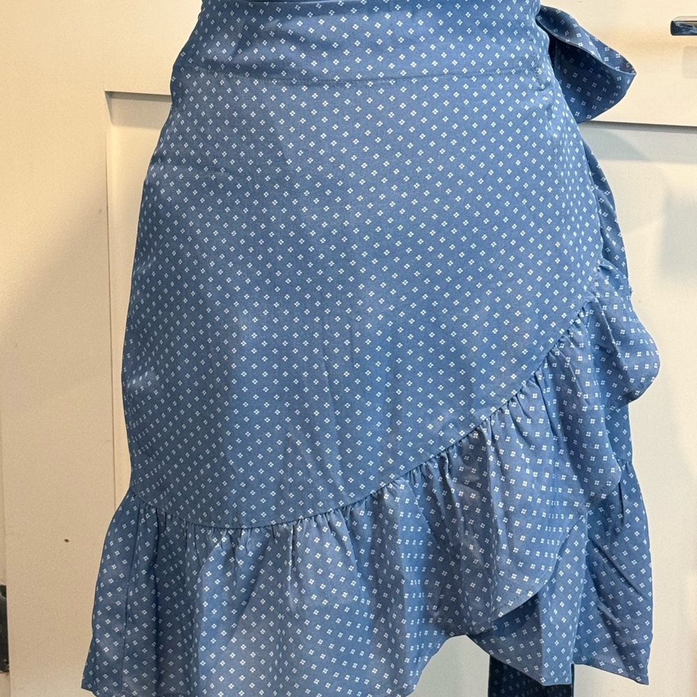 NWOT Anthropology Inspired Chan Luu Blue silk mini skirt only this listing.